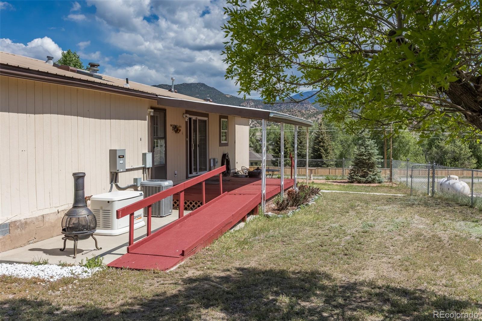 246 Loop Drive Howard CO 81233