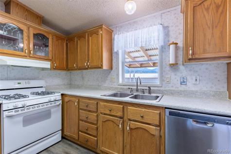 246 Loop Drive Howard CO 81233