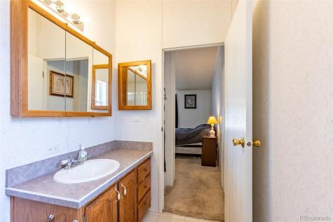 246 Loop Drive Howard CO 81233