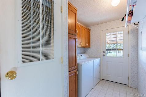 246 Loop Drive Howard CO 81233