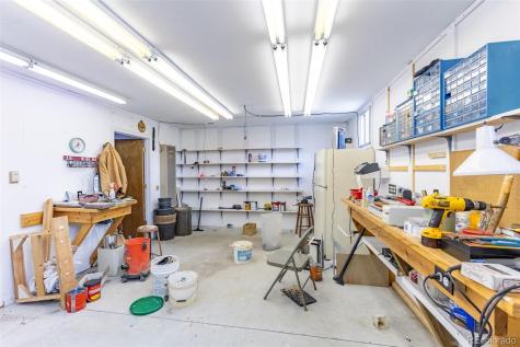 246 Loop Drive Howard CO 81233