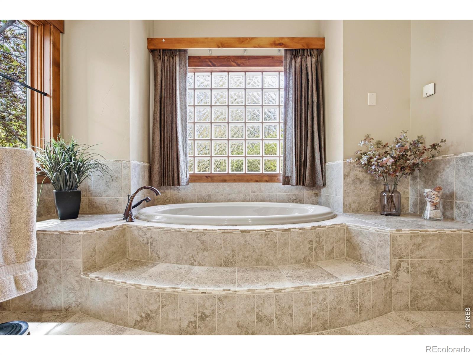 2114 Shoreside Drive Berthoud CO 80513