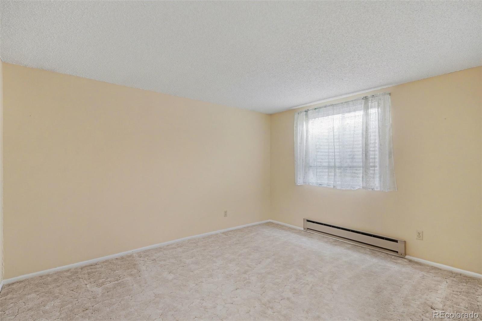 1354 S Zeno Street Aurora CO 80017