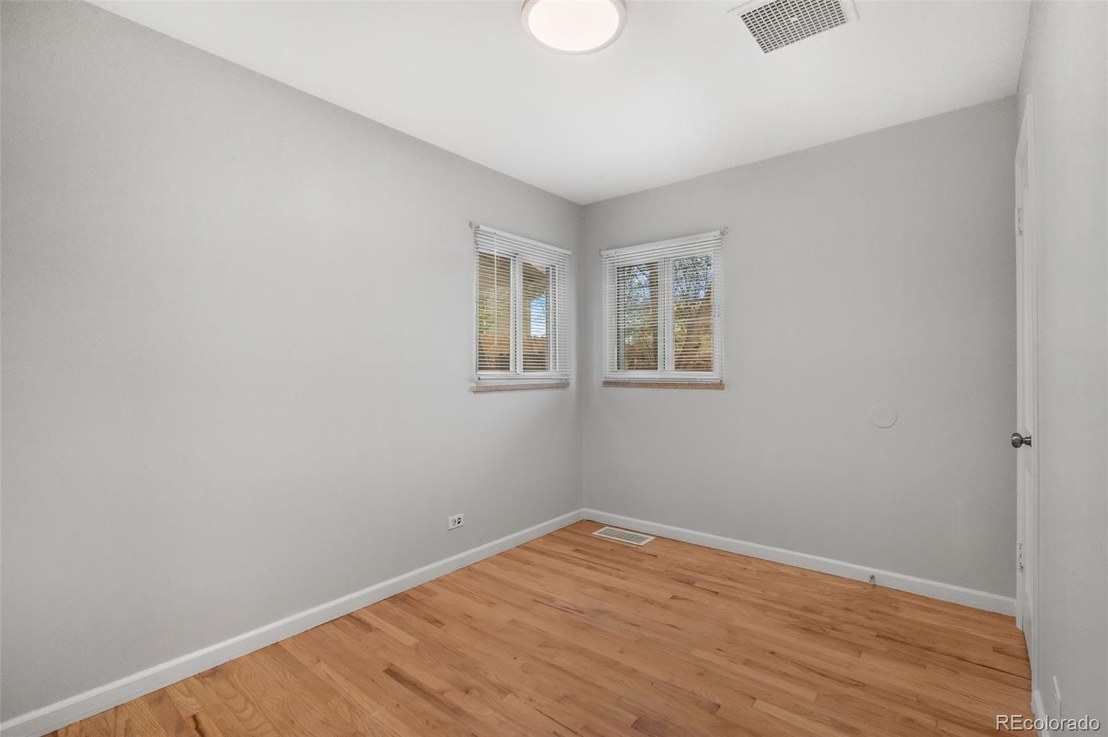 2208 Hanover Street Aurora CO 80010
