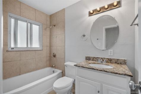 2208 Hanover Street Aurora CO 80010