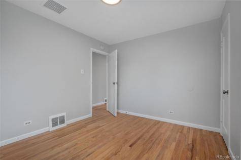 2208 Hanover Street Aurora CO 80010