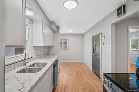 2208 Hanover Street Aurora CO 80010