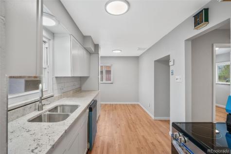2208 Hanover Street Aurora CO 80010