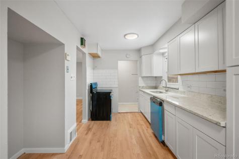 2208 Hanover Street Aurora CO 80010