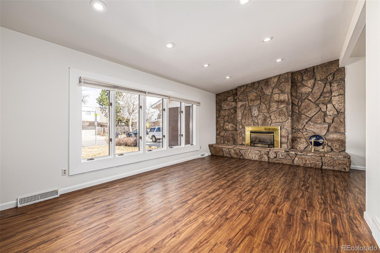 529 S Magnolia Lane Denver CO 80224