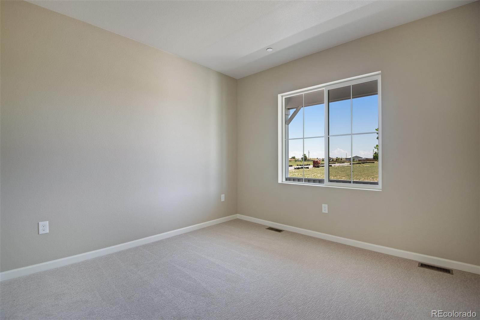 10033 Worchester Street Commerce City CO 80022