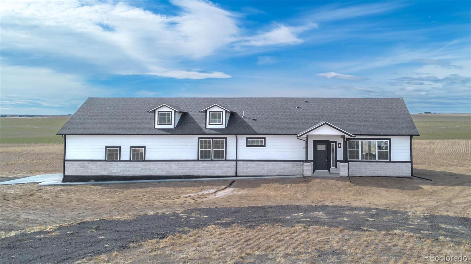 61800 E 32nd Court Strasburg CO 80136