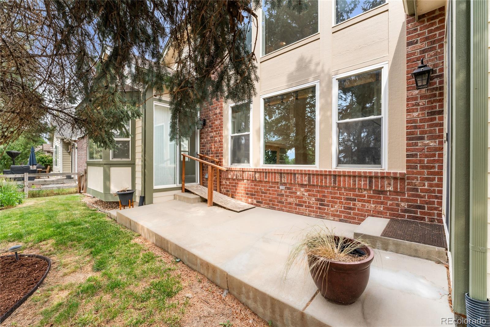14890 E Maplewood Drive Centennial CO 80016