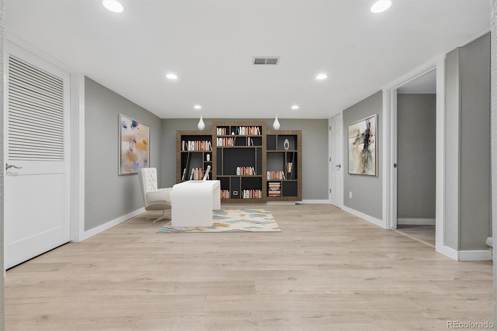 6587 S Helena Street Centennial CO 80016