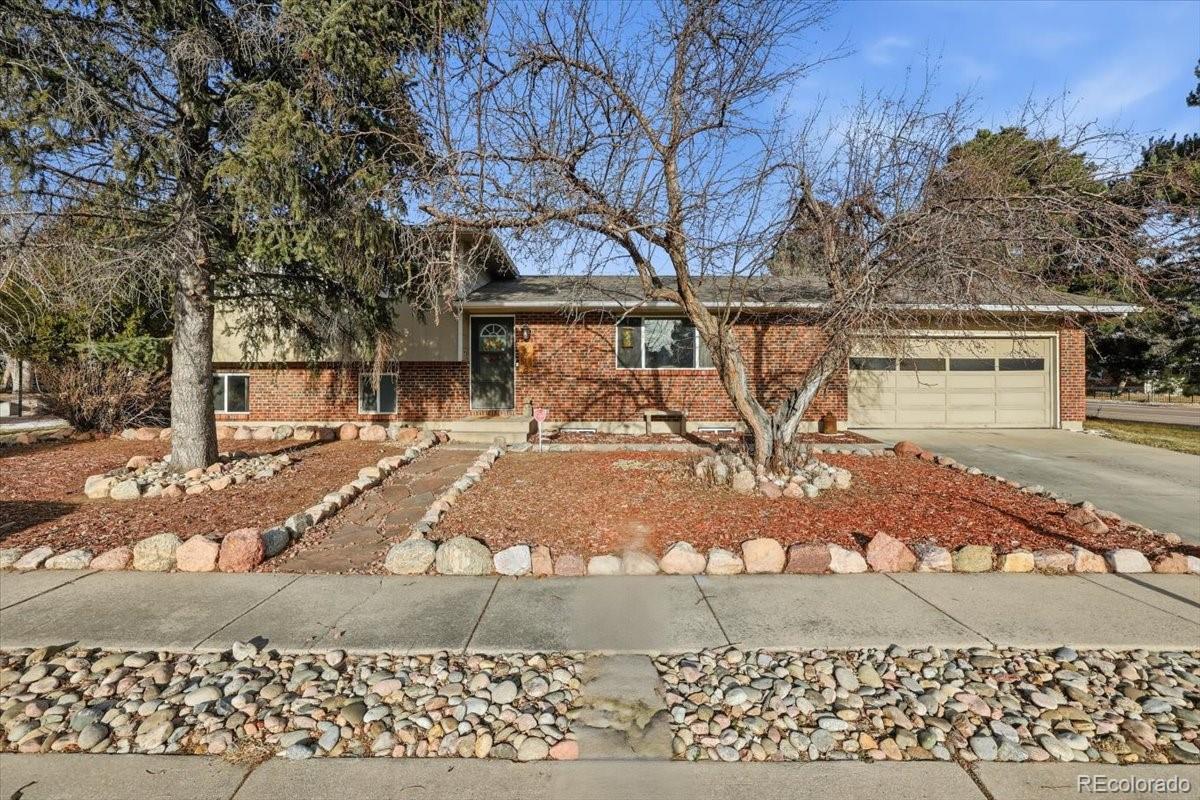 2918 Flintridge Square Colorado Springs CO 80918