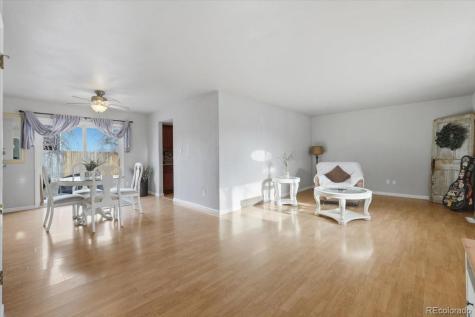 2918 Flintridge Square Colorado Springs CO 80918