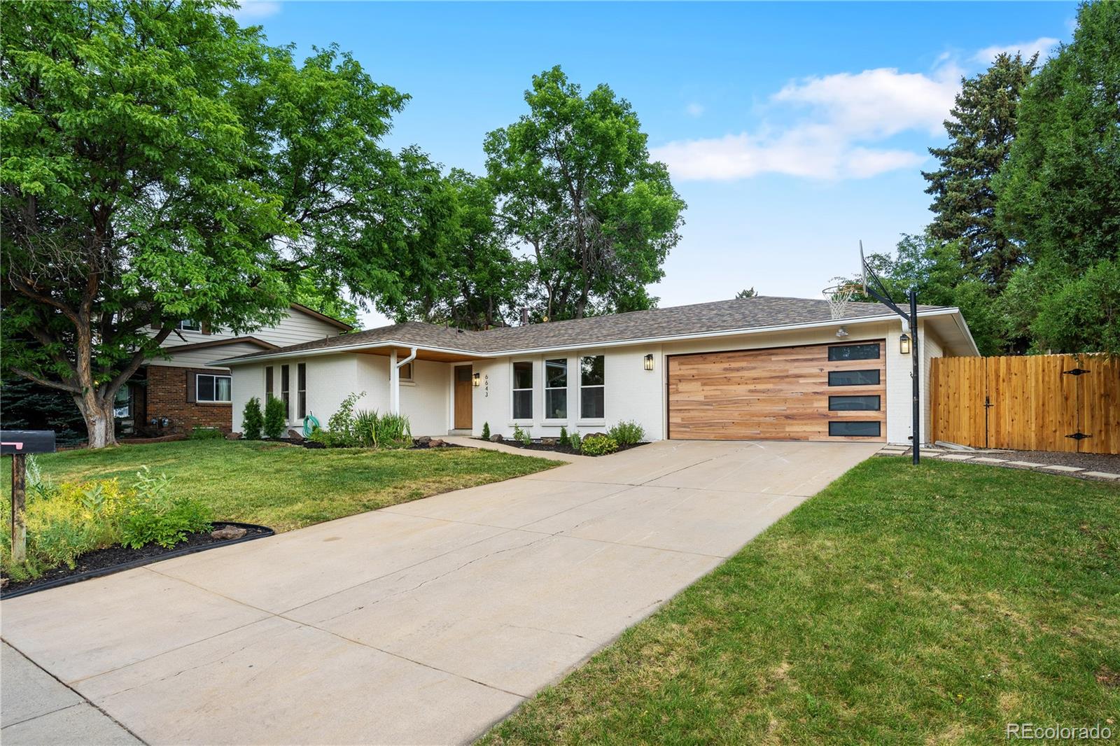 6643 W Roxbury Place Littleton CO 80128