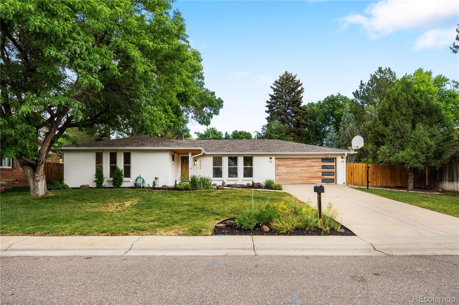 6643 W Roxbury Place Littleton CO 80128