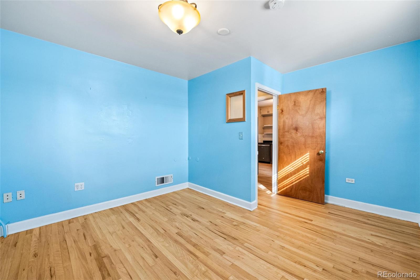 2606 W Alamo Avenue Littleton CO 80120
