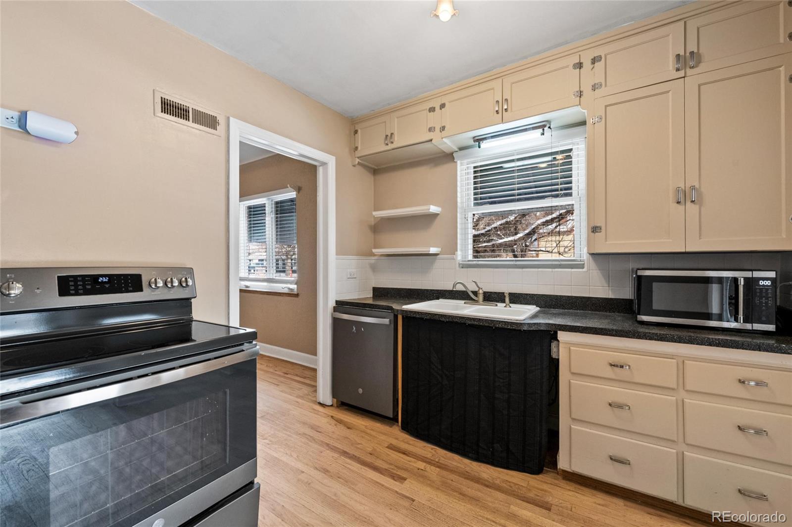 2606 W Alamo Avenue Littleton CO 80120