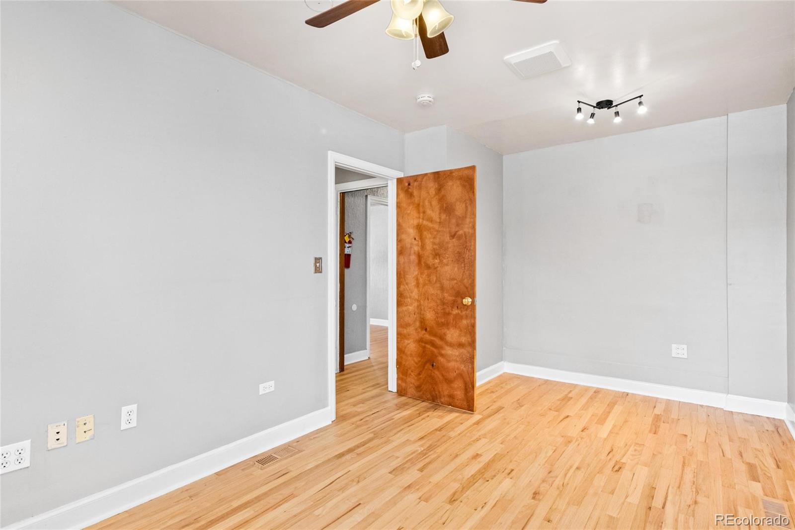 2606 W Alamo Avenue Littleton CO 80120