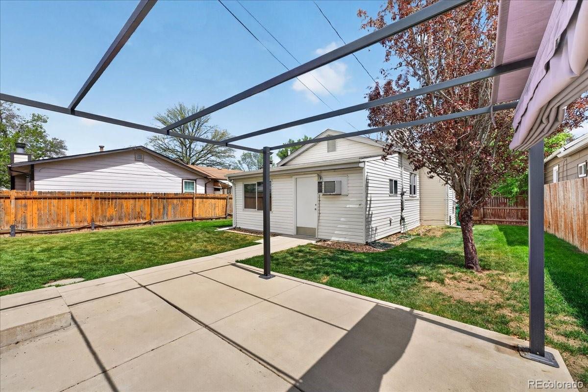 2831 S Acoma Street Englewood CO 80110