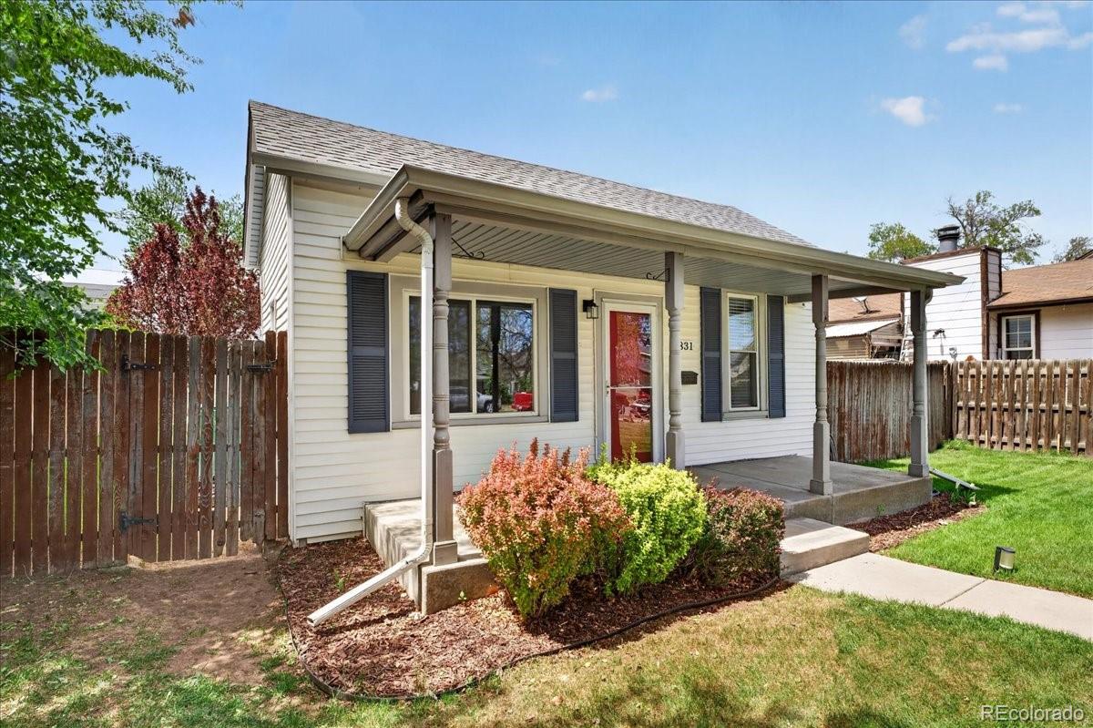 2831 S Acoma Street Englewood CO 80110