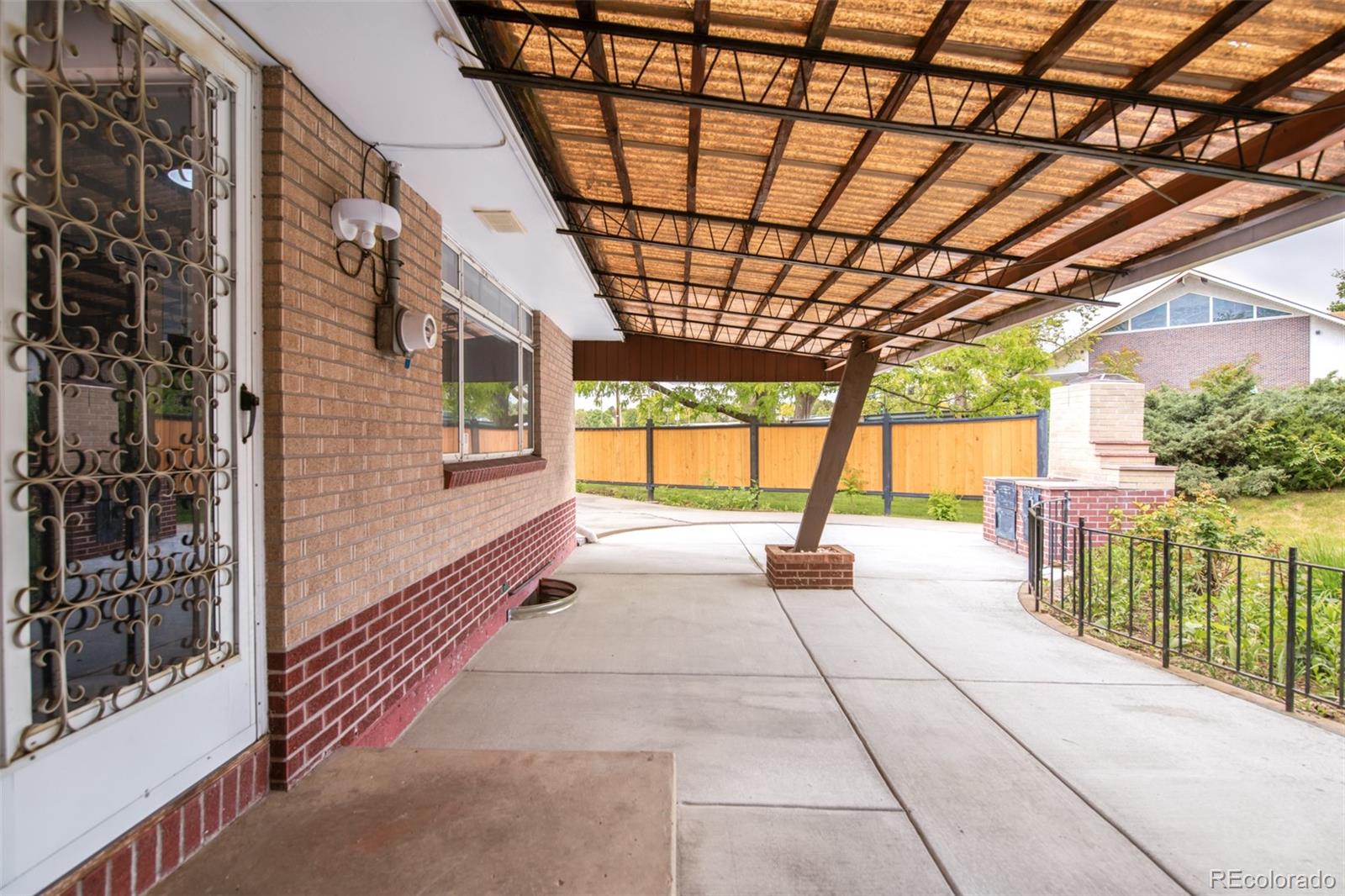 5099 S Linden Drive Englewood CO 80110