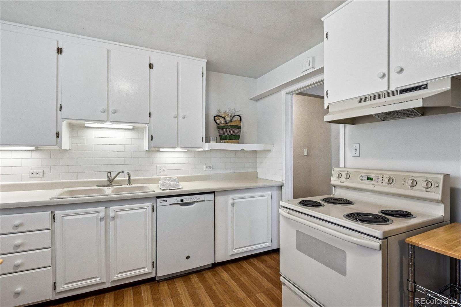 4685 S Sherman Street Englewood CO 80113