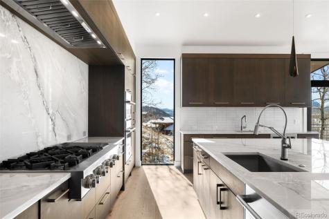 530 Lakeview Circle Silverthorne CO 80498