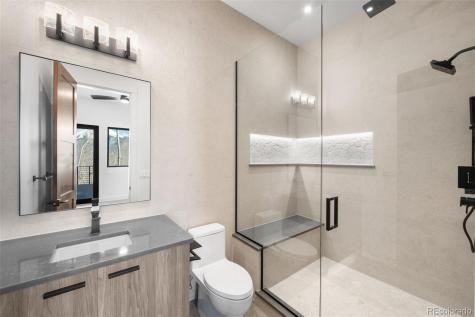 530 Lakeview Circle Silverthorne CO 80498