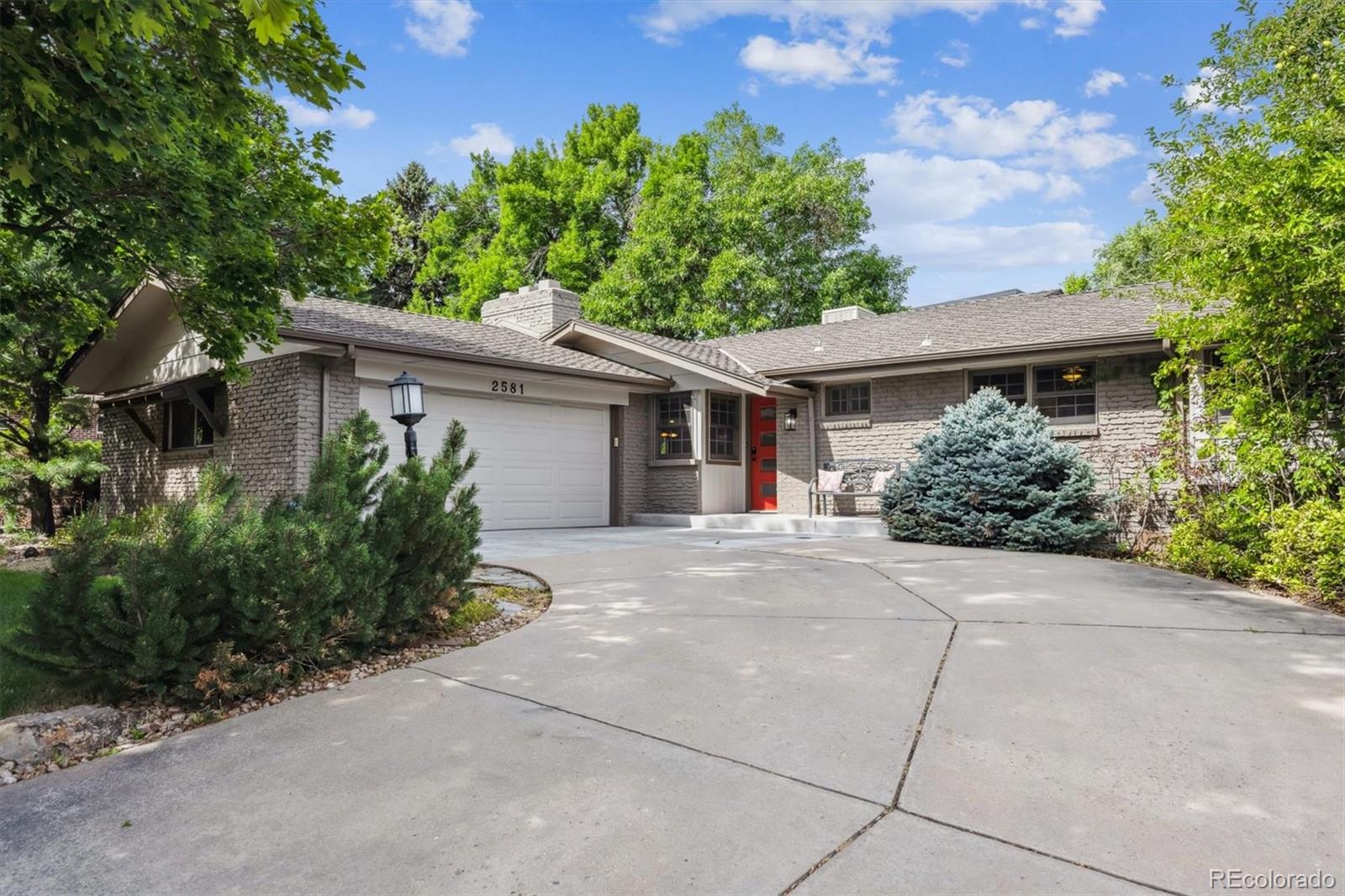2581 Newcombe Street Lakewood CO 80215