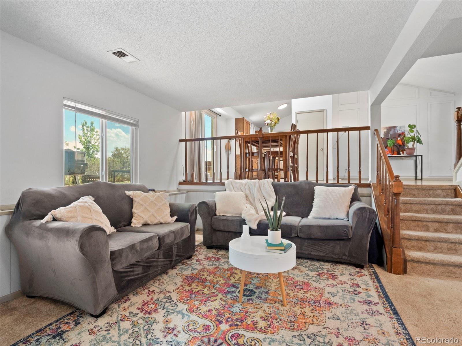 4594 Granby Way Denver CO 80239