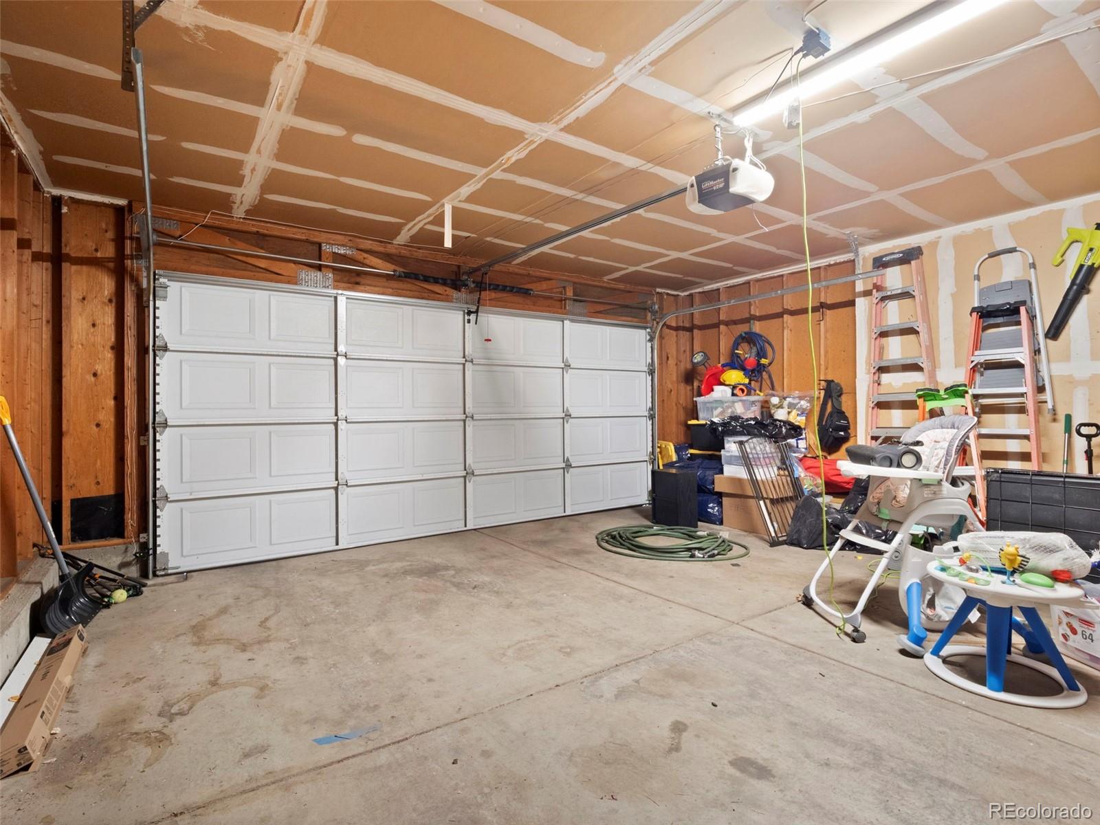 4594 Granby Way Denver CO 80239