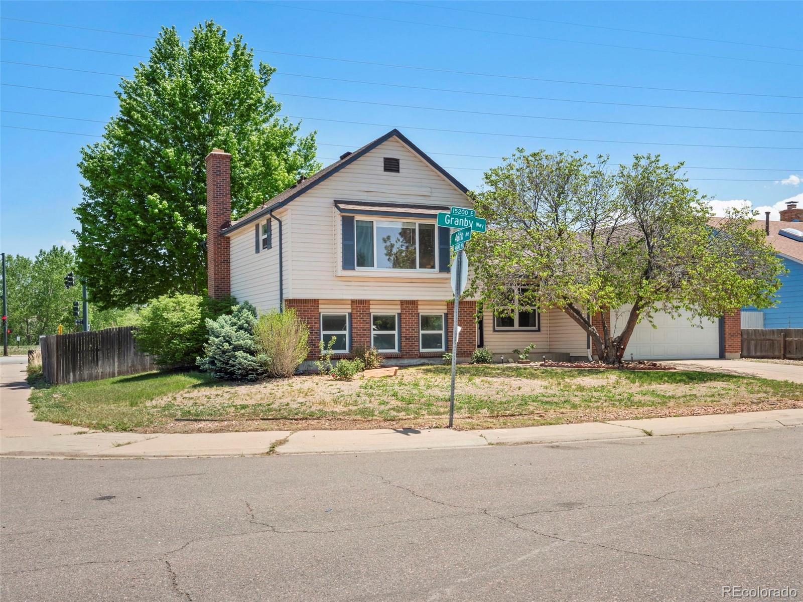 4594 Granby Way Denver CO 80239