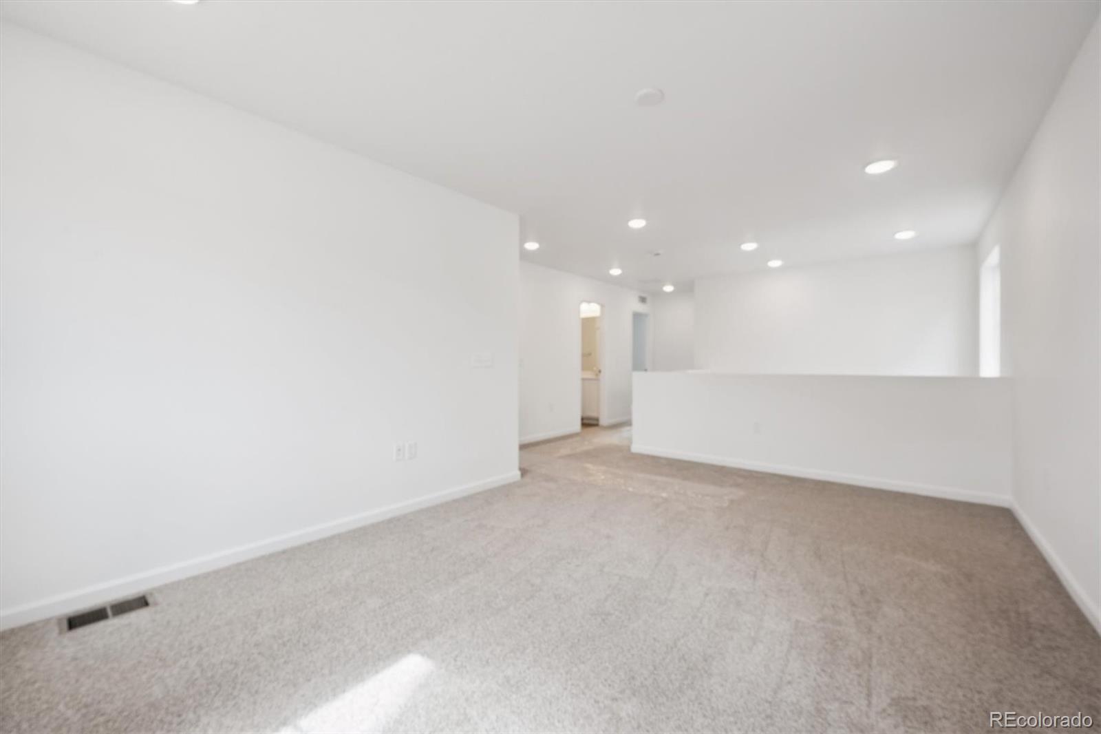 489 S Salida Street Aurora CO 80017