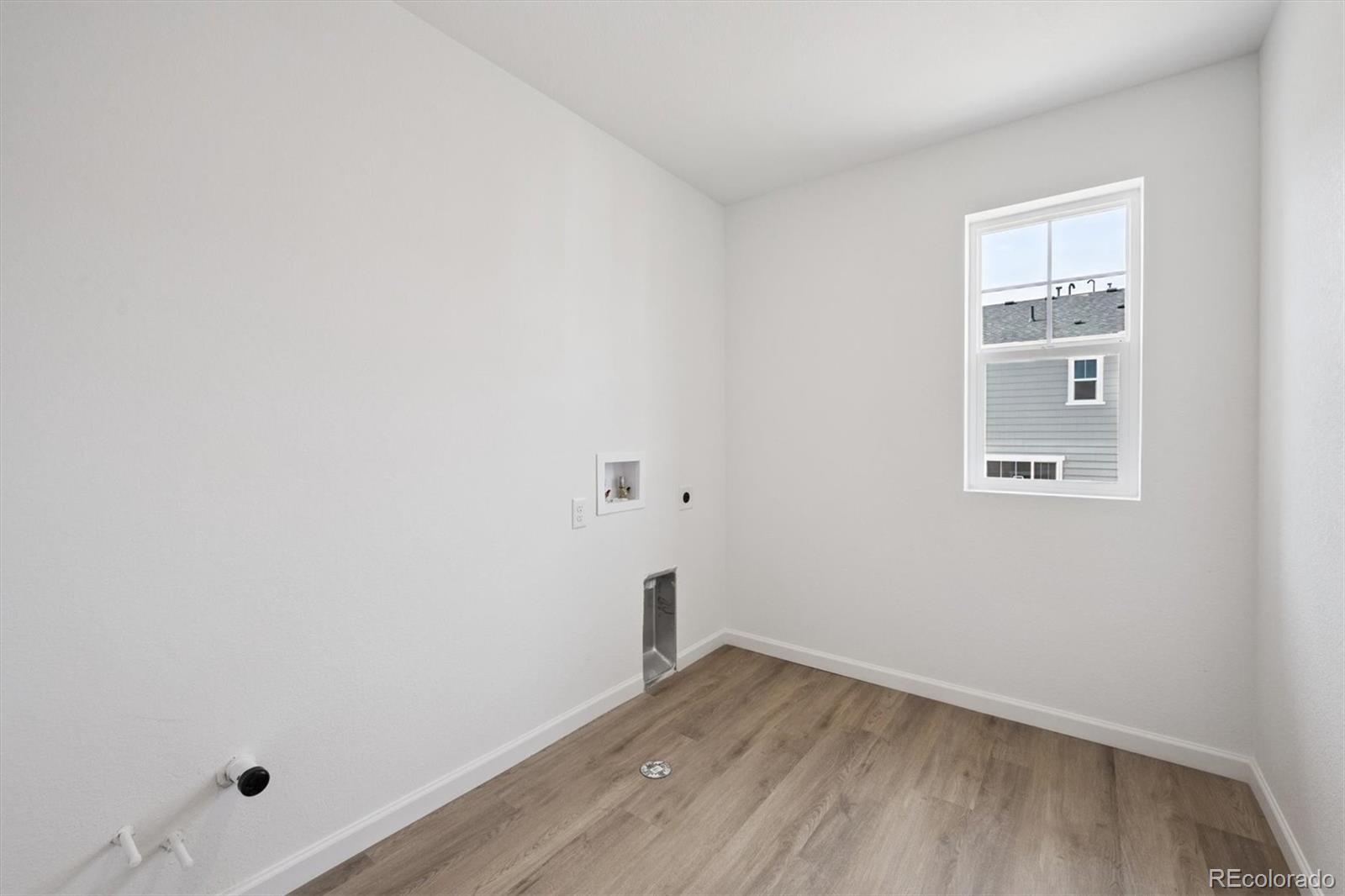 489 S Salida Street Aurora CO 80017