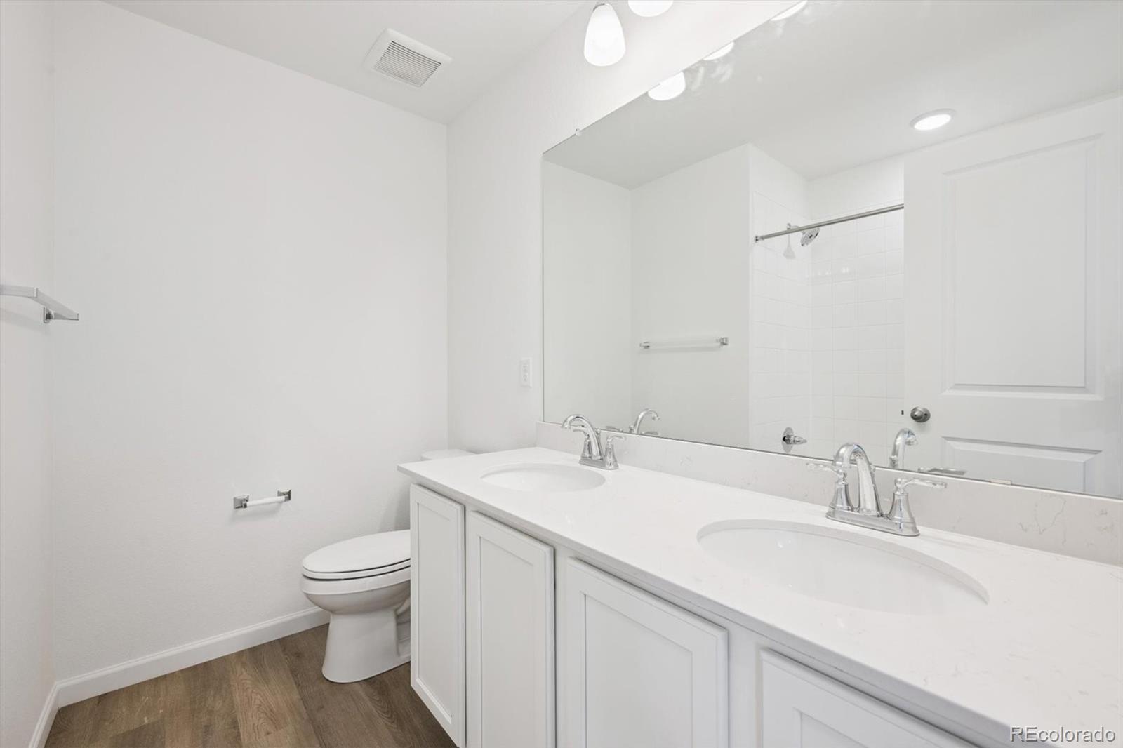 489 S Salida Street Aurora CO 80017