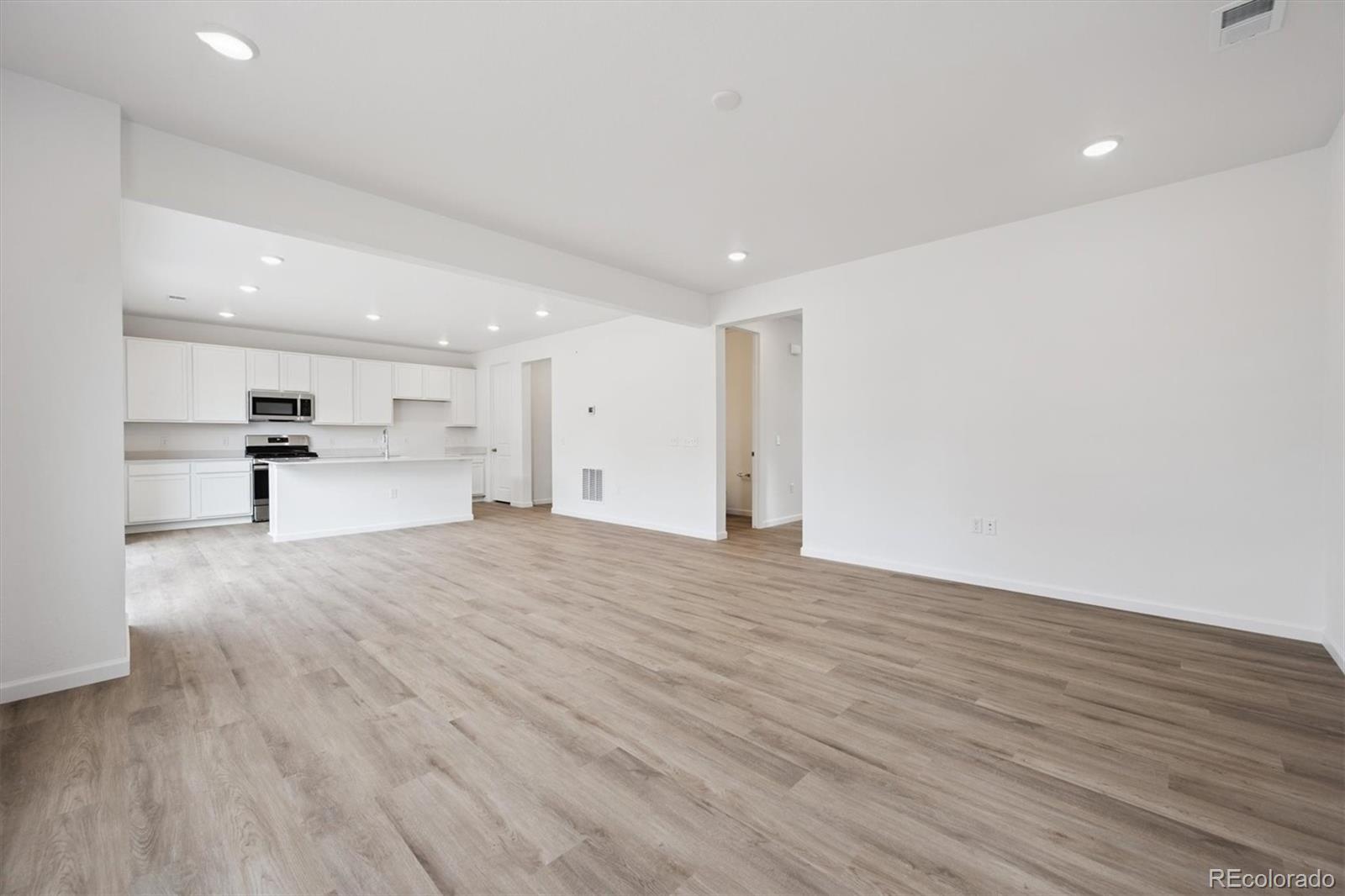 489 S Salida Street Aurora CO 80017