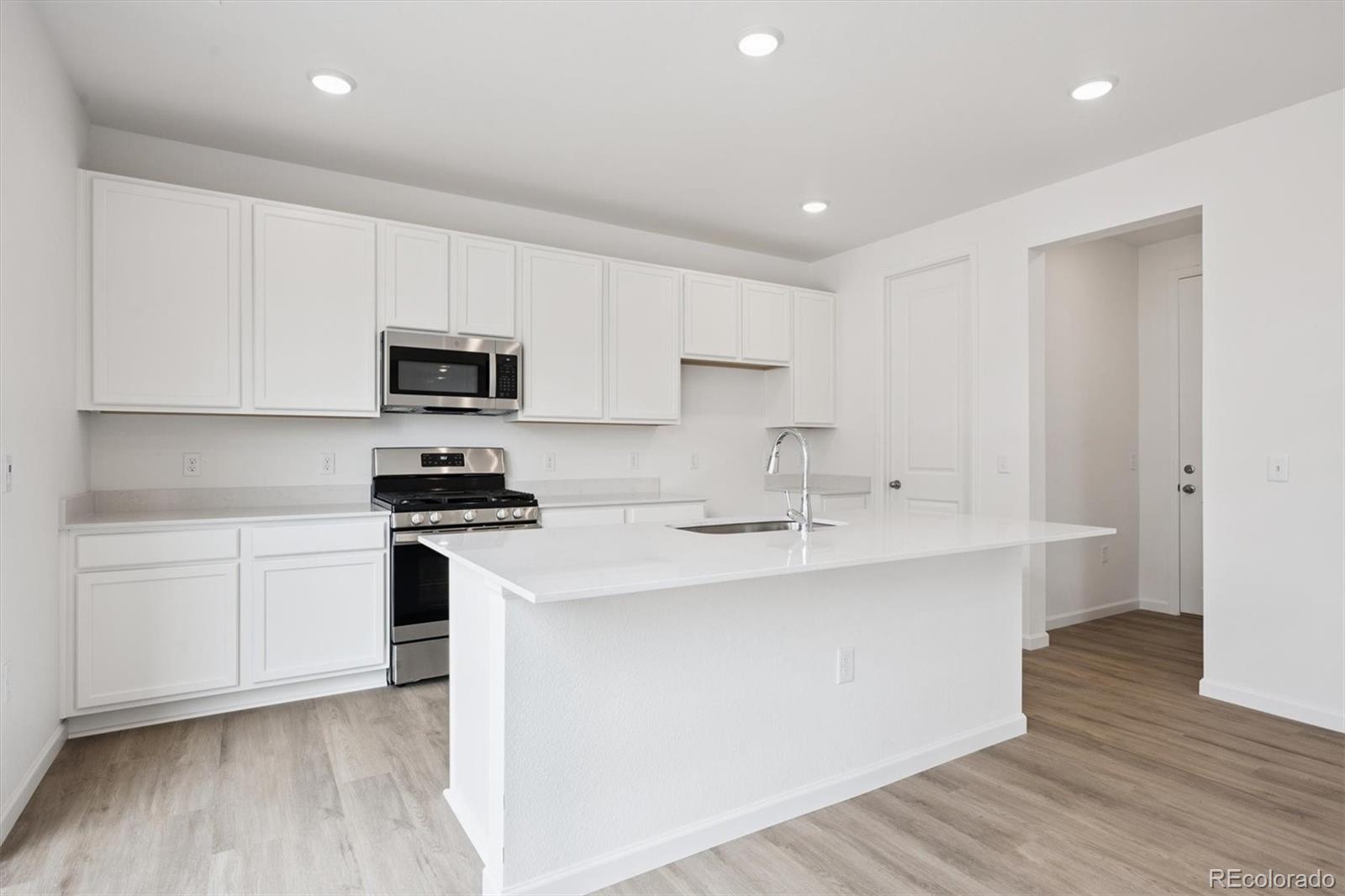 489 S Salida Street Aurora CO 80017