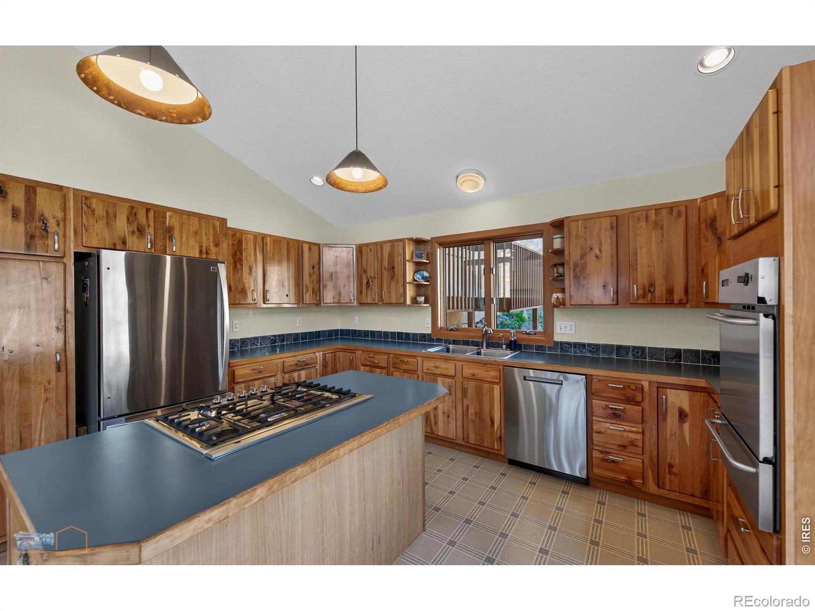 1006 Kneale Road Eldorado Springs CO 80025