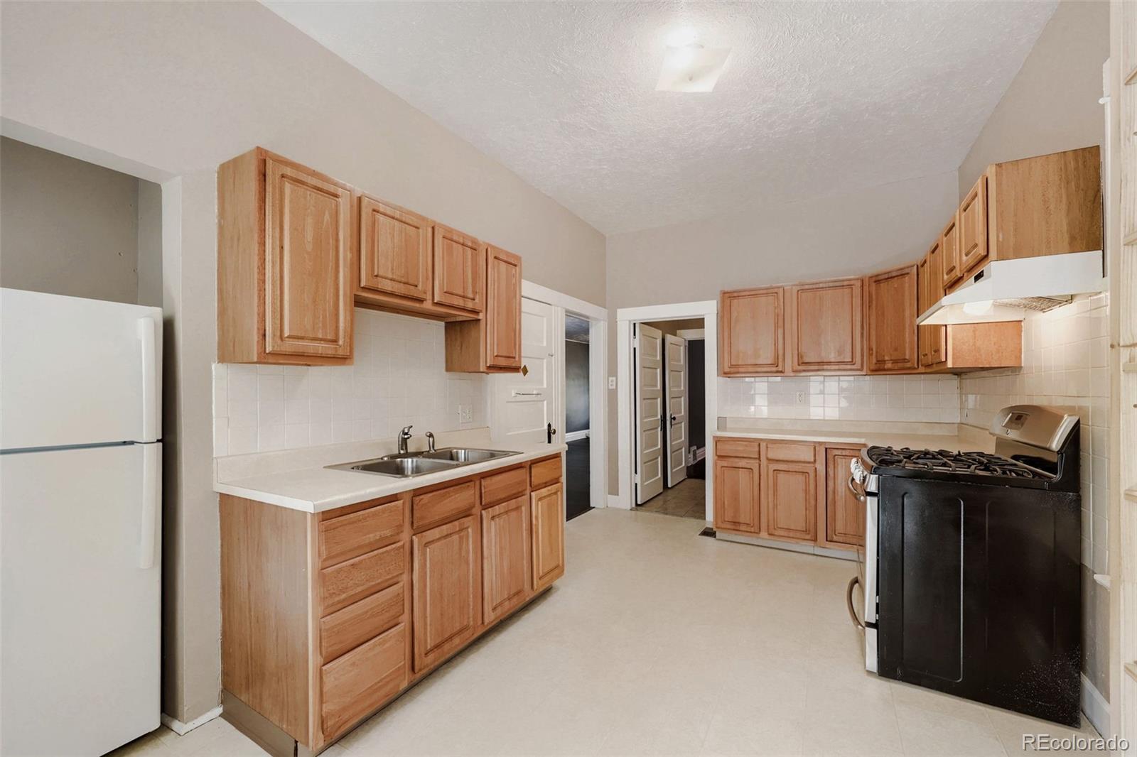 70 Fox Street Denver CO 80223