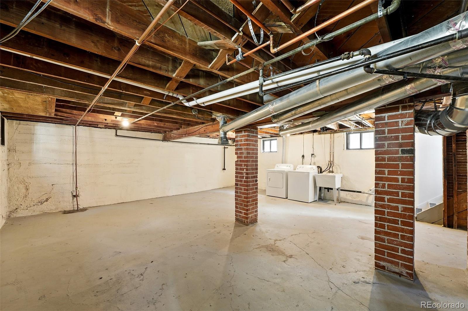 2549 Holly Street Denver CO 80207