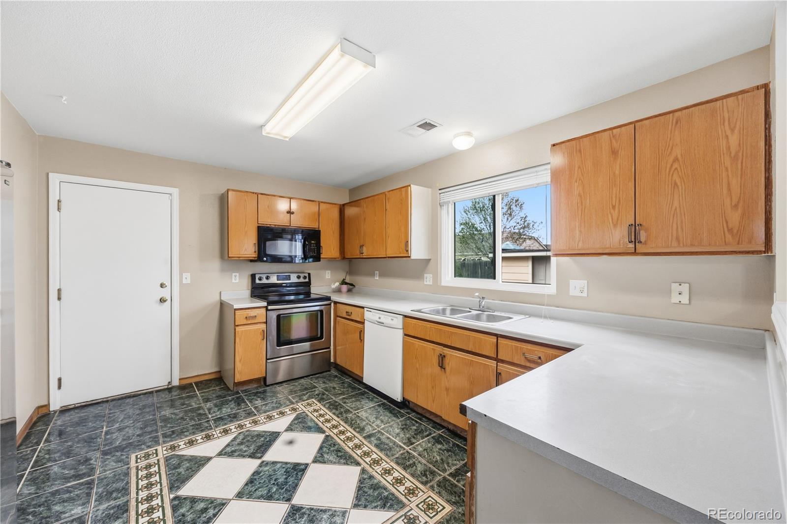 5003 Jasper Court Denver CO 80239