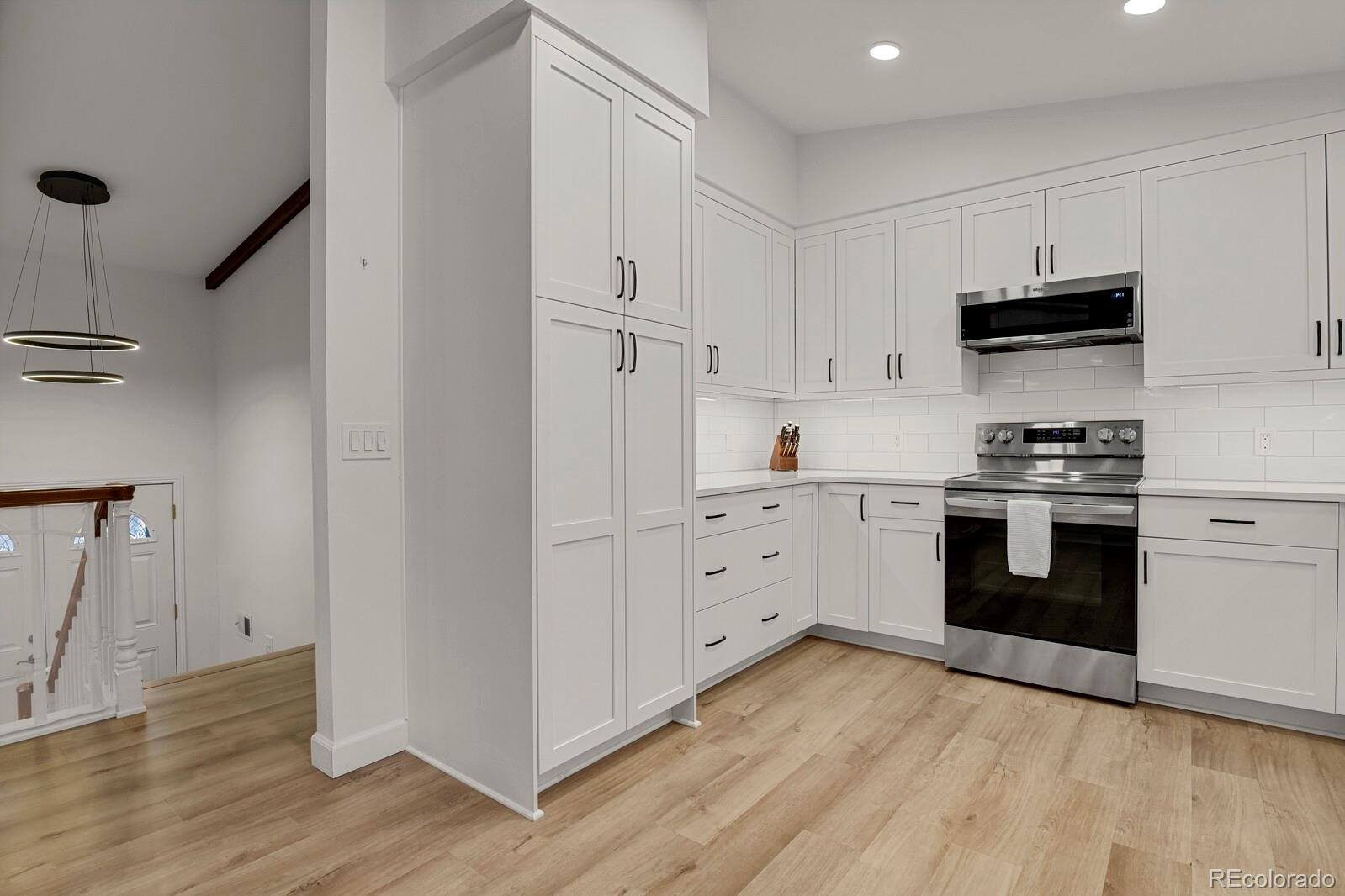 2625 S Ammons Way Lakewood CO 80227
