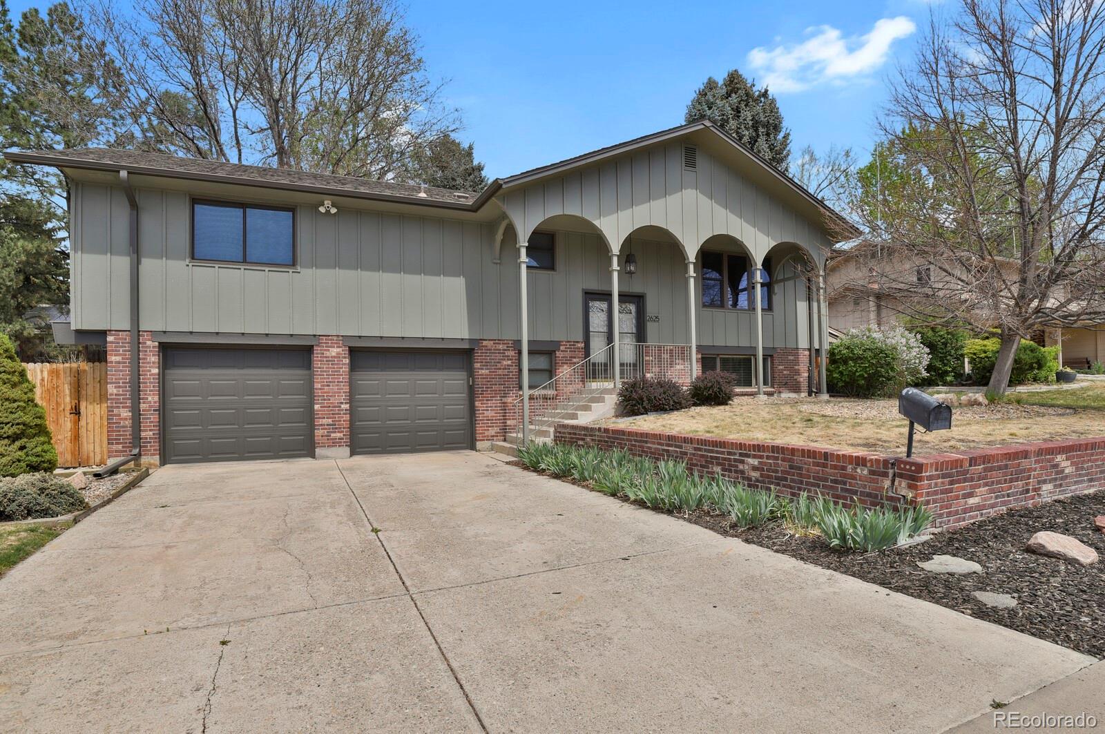 2625 S Ammons Way Lakewood CO 80227