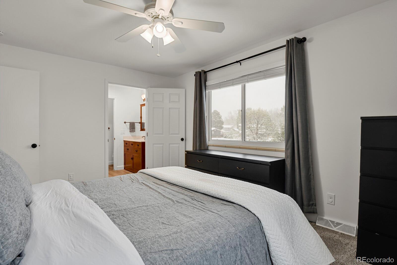 2625 S Ammons Way Lakewood CO 80227