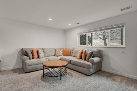 2625 S Ammons Way Lakewood CO 80227