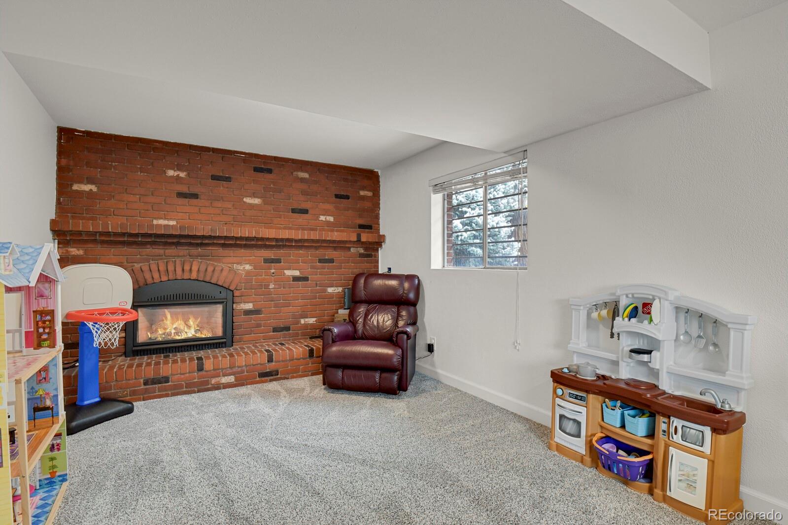 2625 S Ammons Way Lakewood CO 80227