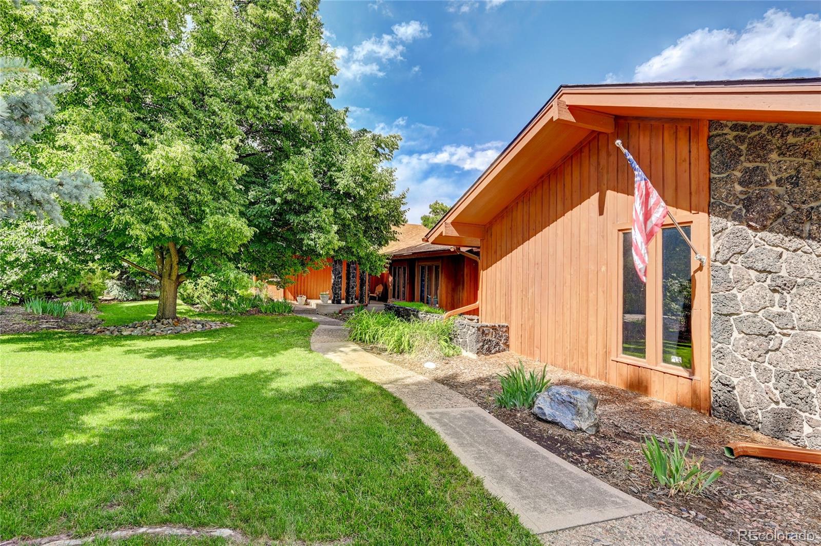 4440 Sombrero Circle Bow Mar CO 80123